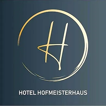 Hofmeisterhaus - Self Check-in * Massing